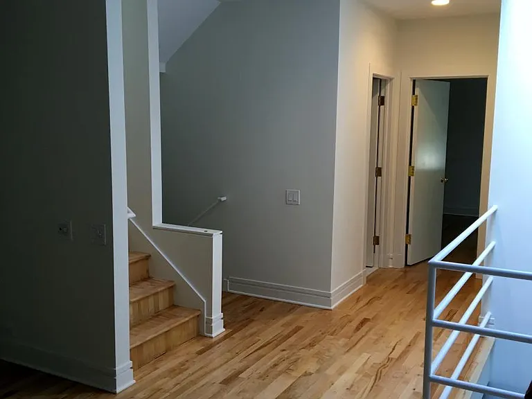 2128 N Leavitt St #TOP — Photo 17