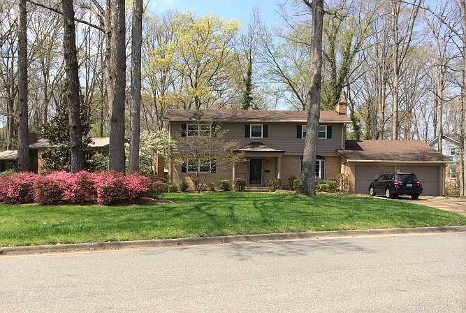 1st image of 5 Gosnold Pl