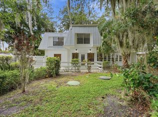 576 SW Rustic Cir, Stuart, FL 34997