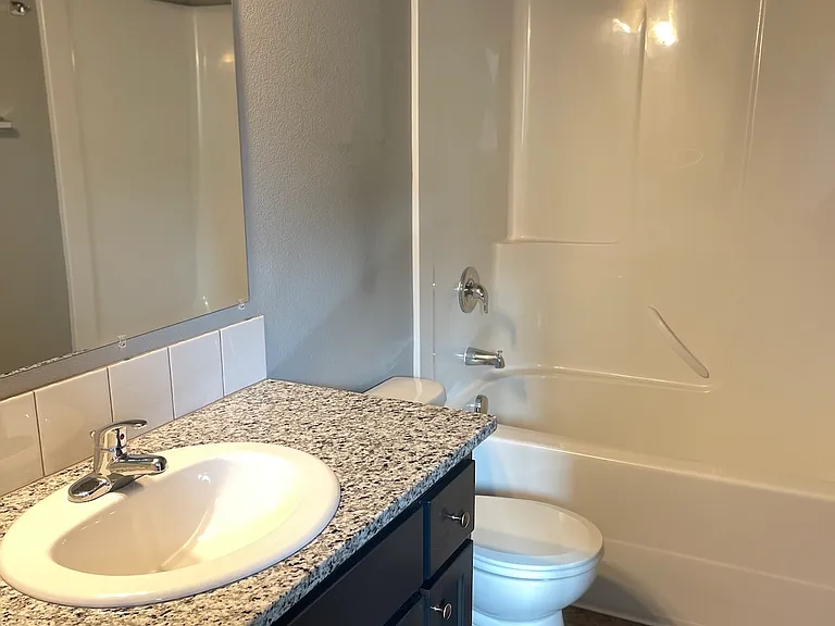 3534 Anchor Ct NE — Photo 11