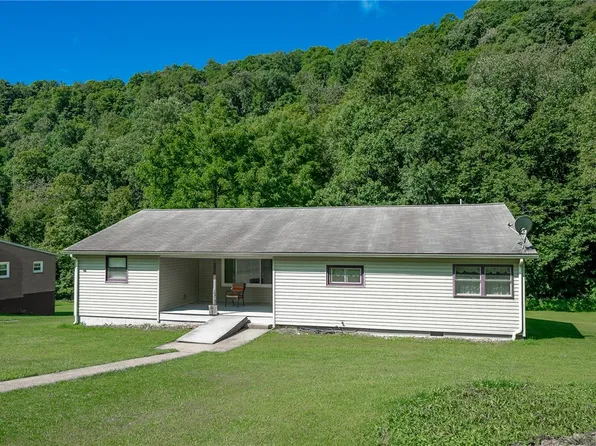 15182 Route 259 Hwy, New Florence, PA 15944