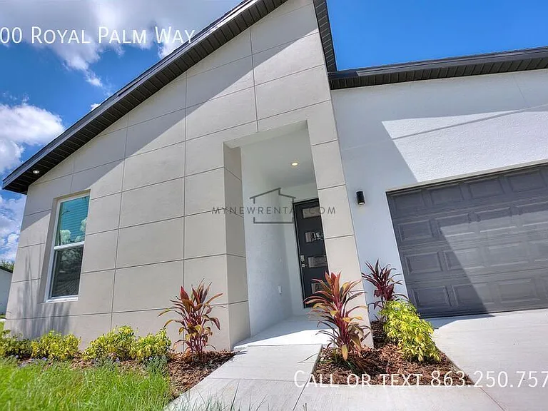 300 Royal Palm Way — Photo 9