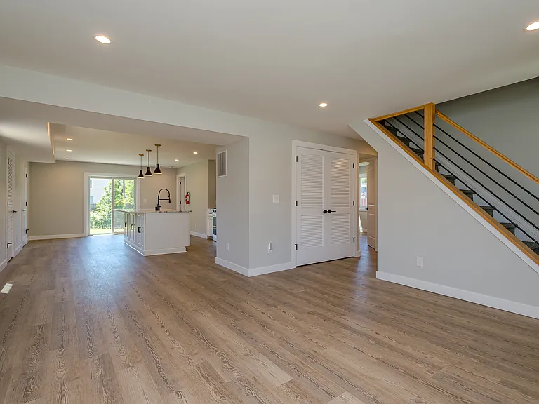 92 Pennwood Dr — Photo 15