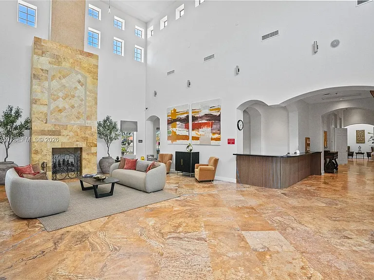 7833 SW 194th Ter — Photo 30