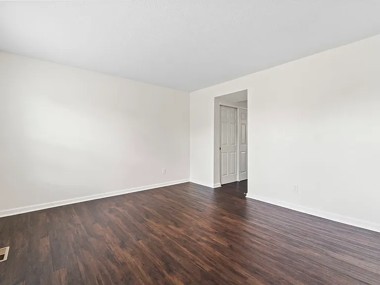 6981 Bennell Dr — Photo 14