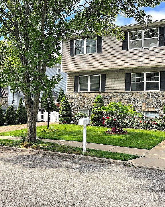 Front of house 
