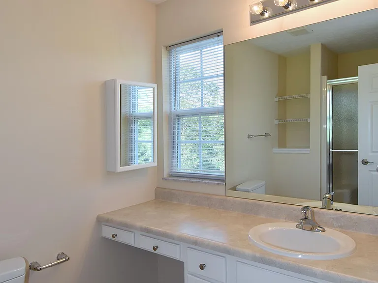 150 Laurel Crest Dr — Photo 5