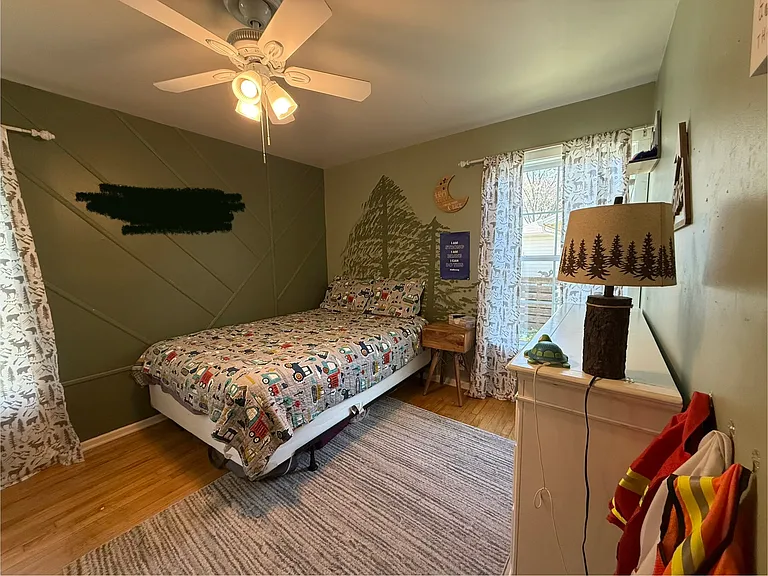 1007 Emery St — Photo 24