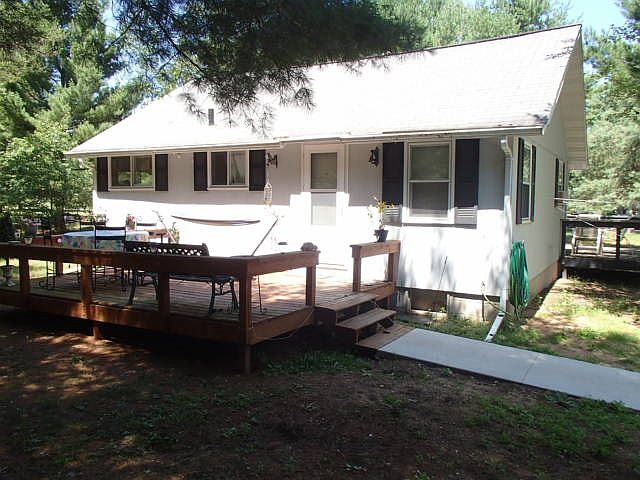 1st image of W5029 Parkwood Dr