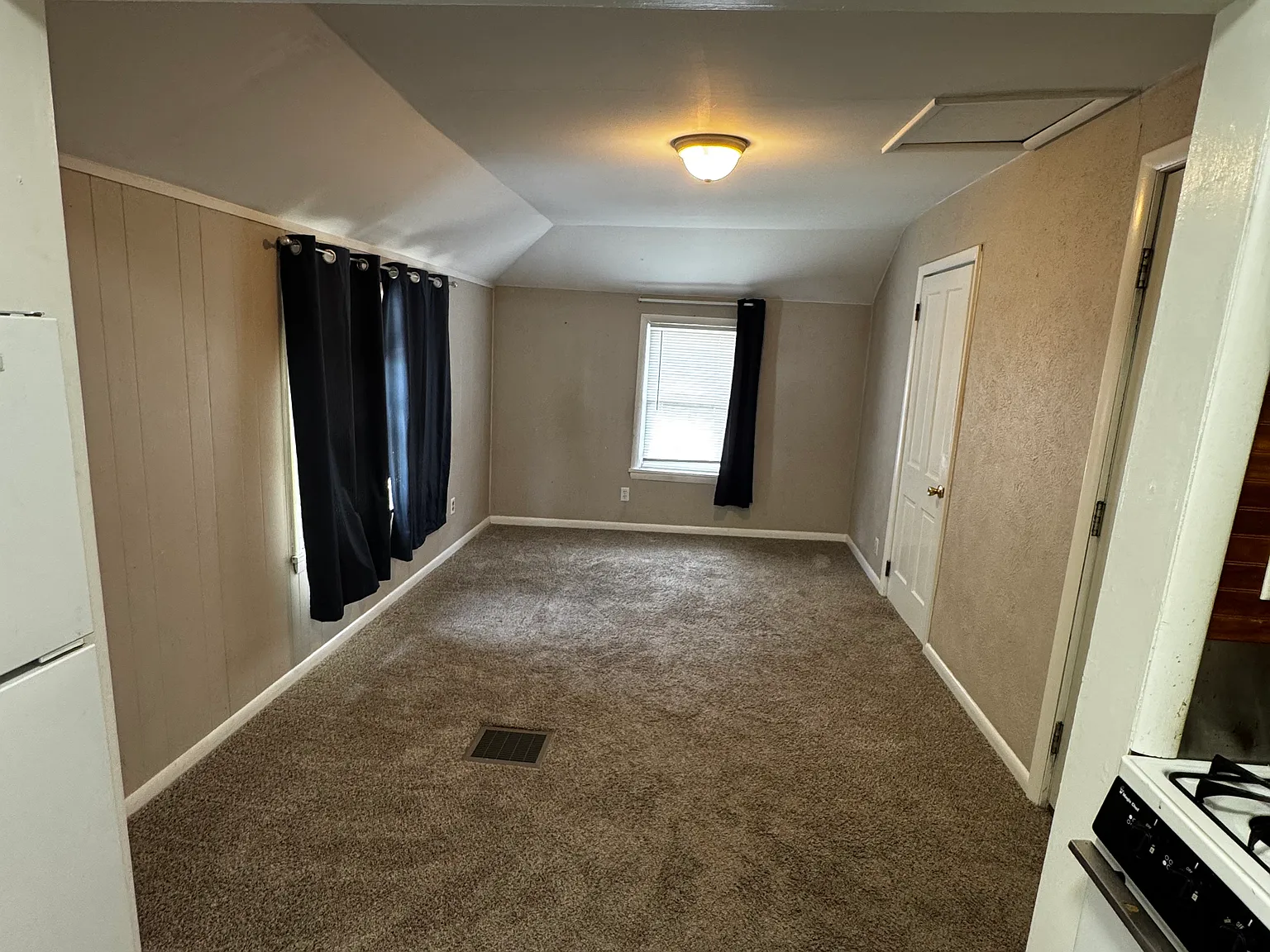 1 bed, 475 sqft, $800 — Photo 3