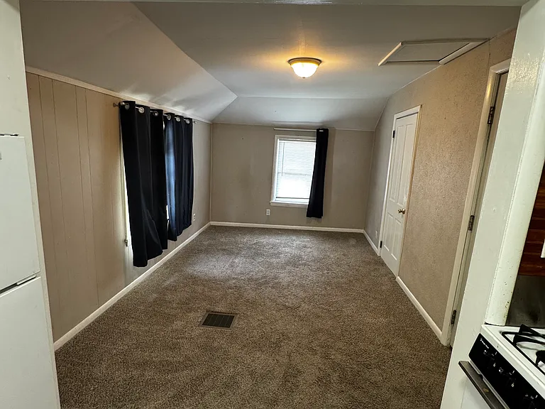 1208 Chestnut Ave #3 — Photo 3