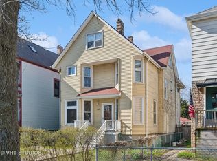 1265 W Victoria St, Chicago, IL 60660
