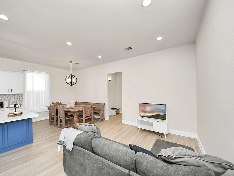 8420A Lanewood Dr — Photo 14