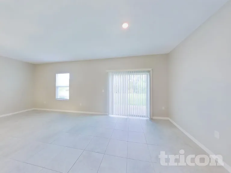 2996 Neverland Dr — Photo 6
