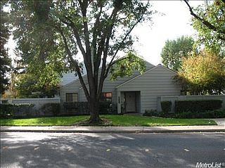 1st image of 2852 Sherwood Ave APT A