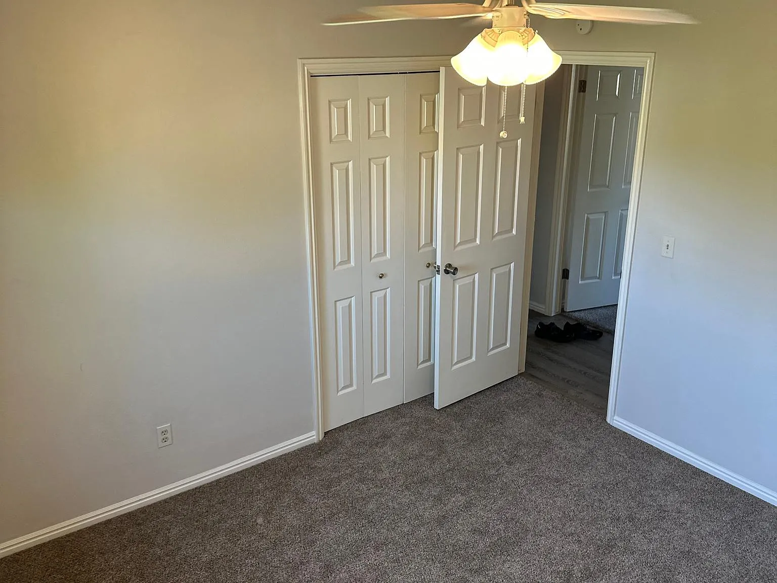 3018 S Bayberry Cir — Photo 3