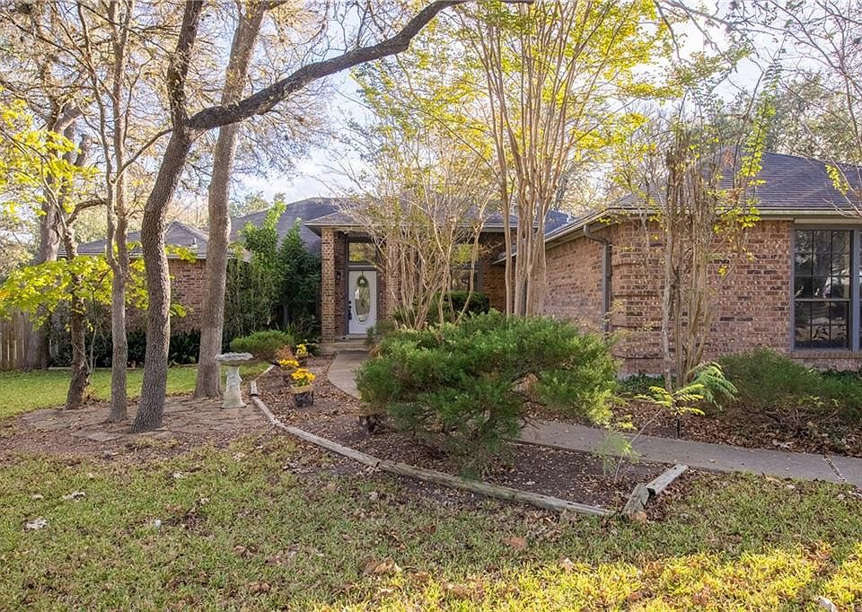 1st image of 12701 Sagebrush Cir