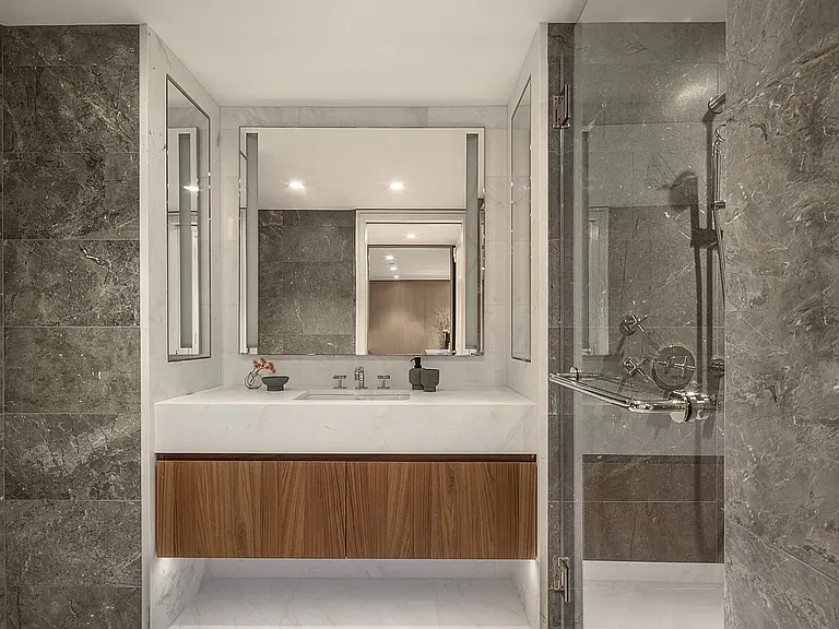 111 W 56th St #37D — Photo 4