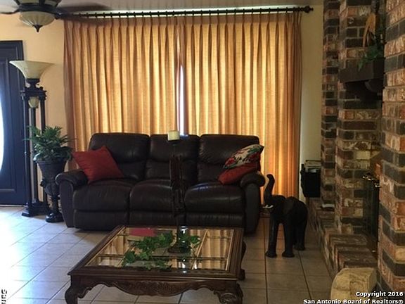 5th image of 6610 Brownleaf St