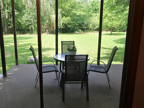 4th image of 4087 Lynwood Dr