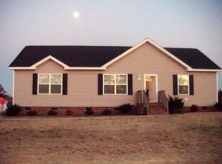 180 Patriot Dr, Roanoke Rapids, NC 27870