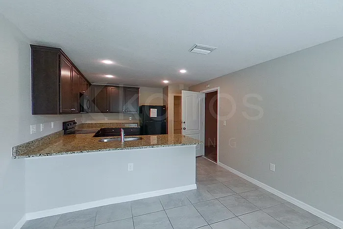 8473 Indian Laurel Ln — Photo 5