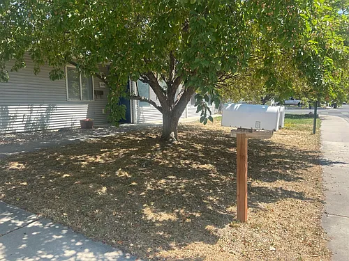 102 W Mesa Ave #B Photo 1