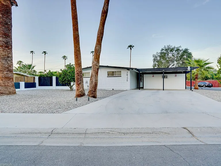 74126 Velardo Dr #C — Photo 1