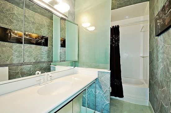 3rd image of 535 N Michigan Ave APT 3216