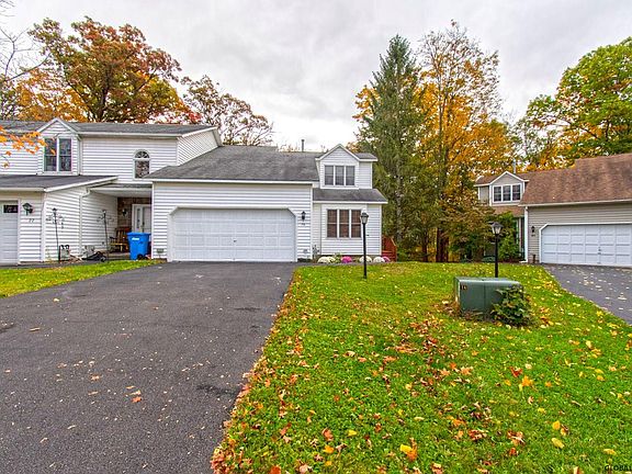 4th image of 79 Woodside Dr