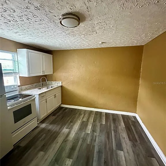 2907 N 15th St #D — Photo 15