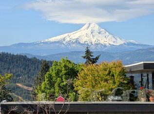 275 NE Tohomish St, White Salmon, WA 98672