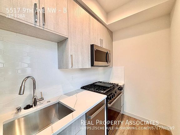 5th image of 5517 9th Ave NW #B