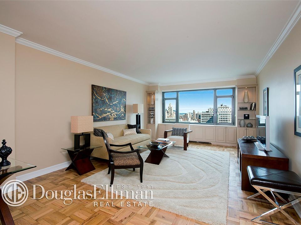 1st image of 160 E 65th St APT 31D