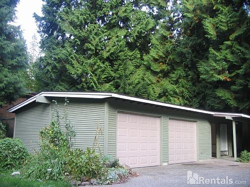 3rd image of 3439 134th Ave NE
