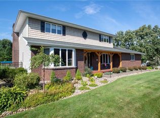 6060 Briar Dr, Erie, PA 16506