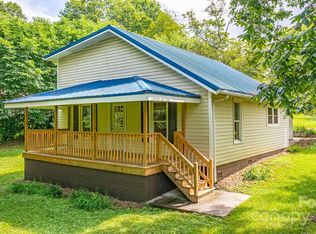 103 Hickory Hills Dr, Morganton, NC 28655