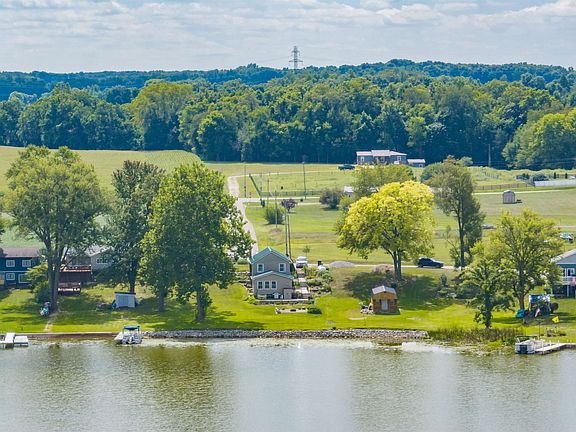 4th image of 9256 N Steinbarger Lake Dr