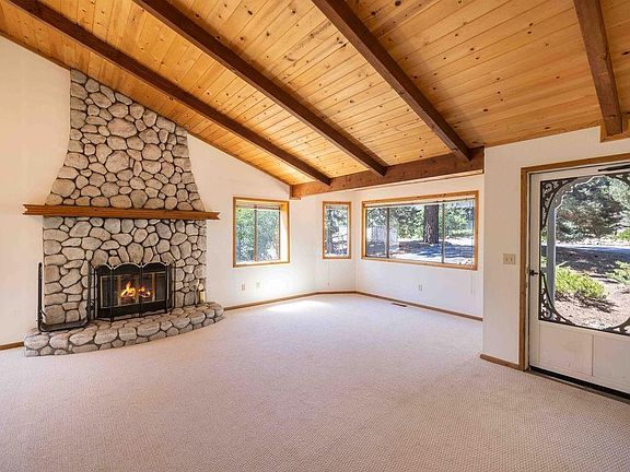 5th image of 332 Montclair Dr