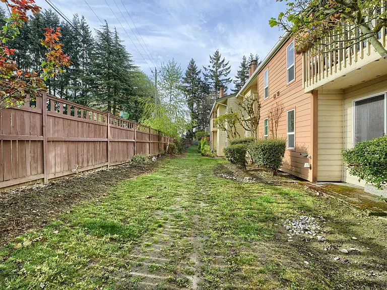 23613 112th Ave SE #J103 — Photo 21