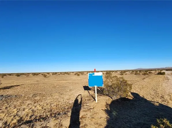 202 Ste Lot 6, Lancaster, CA 93535