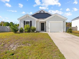 303 Range Cir, Holly Ridge, NC 28445