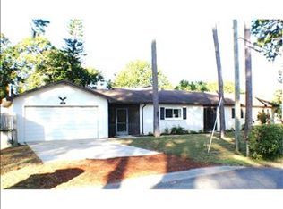 99 Ridge St, Palm Harbor, FL 34684