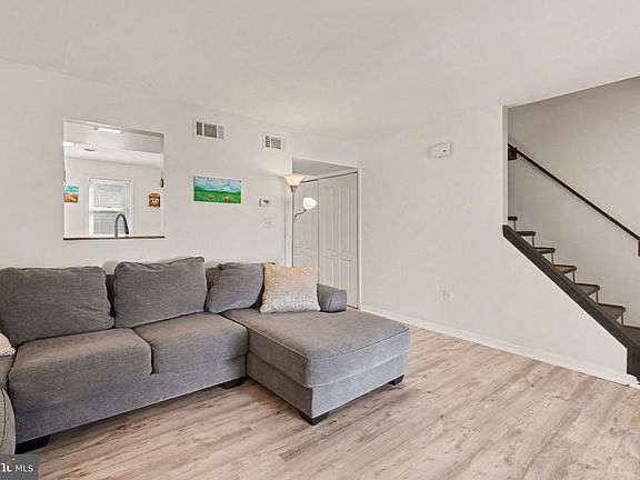 4th image of 6903 Salem Park Cir