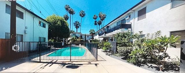 Community pool