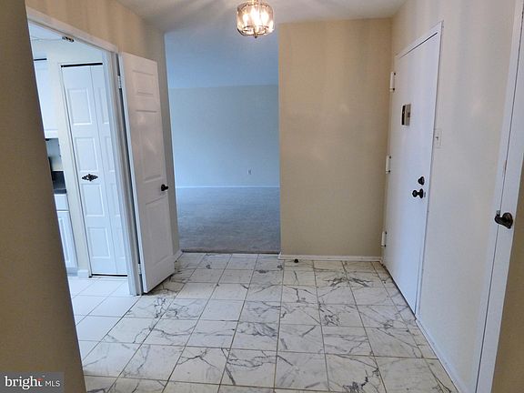 2nd image of 3031 Borge St APT 104