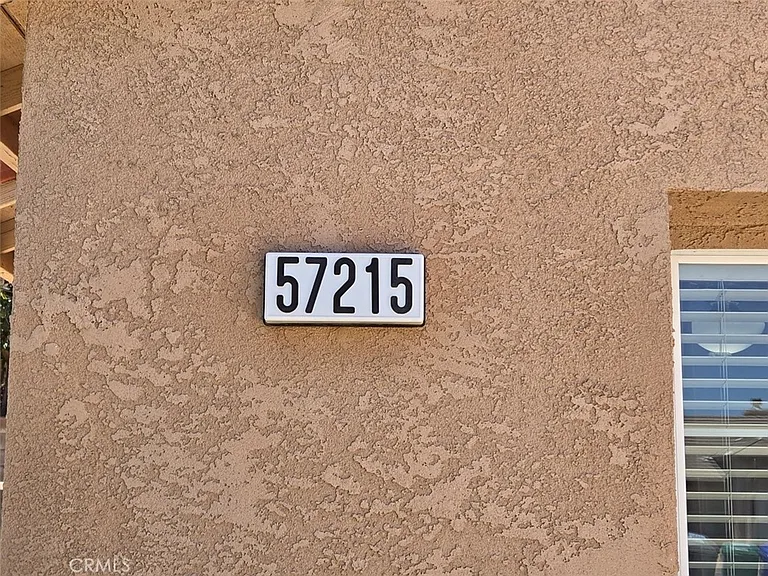 57215 Aranza Ct — Photo 3