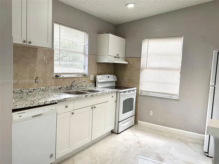 7541 Atlanta St — Photo 3
