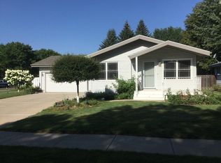 1720 S 3rd St, Bismarck, ND 58504