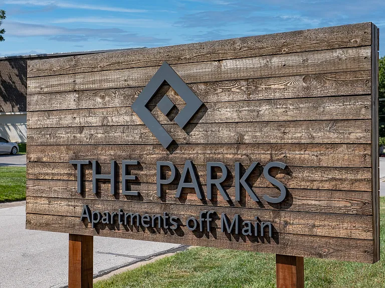 The Parks Apartments off Main — Photo 21